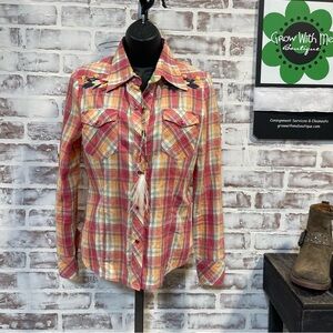Vigoss Plaid snap-Up Shirt with Feather Detail medium